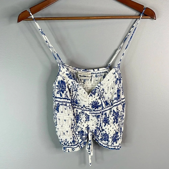 URBAN OUTFITTERS NWT Blue Floral Motif Cami Crop Top Smock Drawstring Tied M - Picture 12 of 12